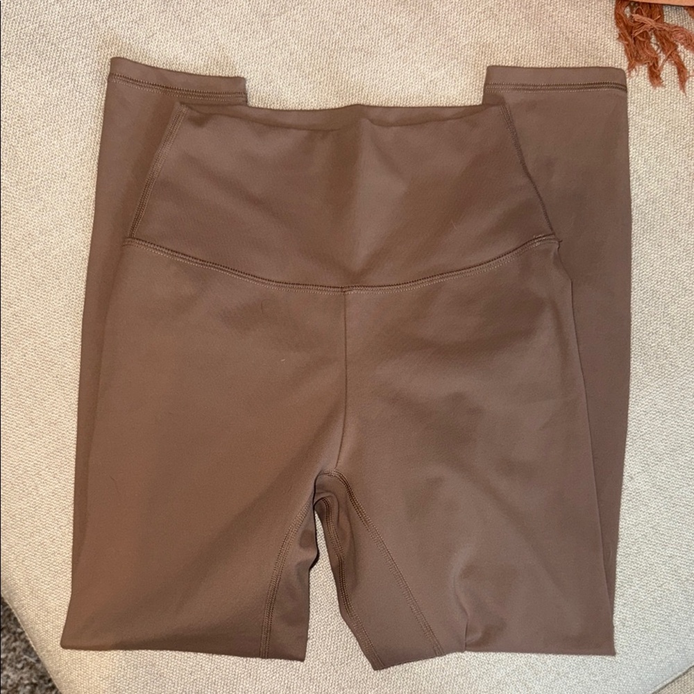 Chic Brown High-Waisted Shorts - Picture 2 of 3